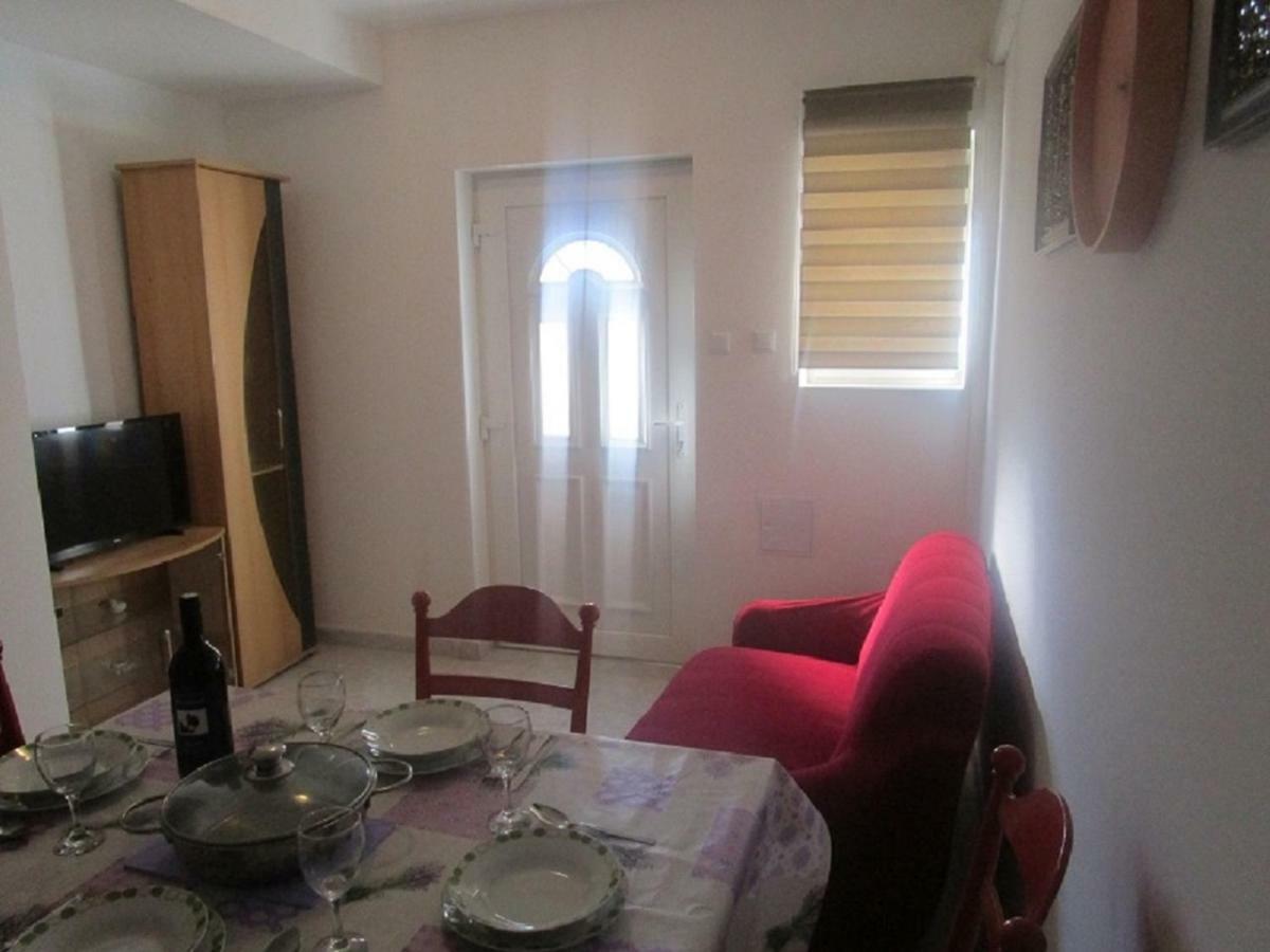 Vuk Apartman 센 외부 사진